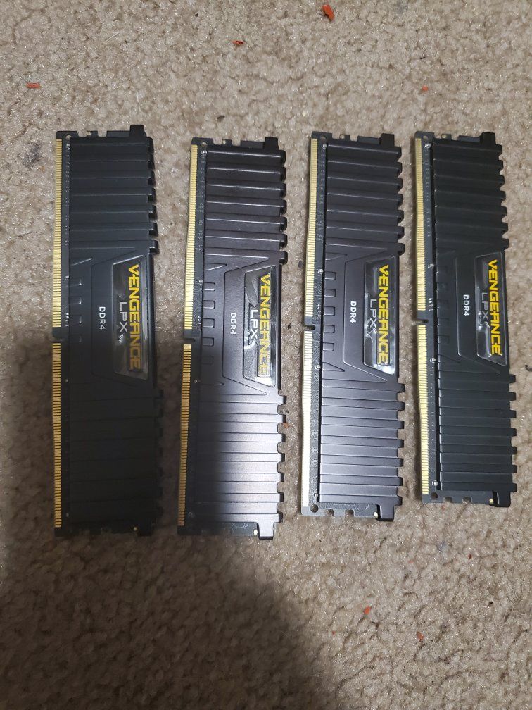 Corsair Vengeance LPX DDR4 Desktop RAM - 4x Sticks