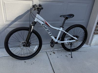 24” Giant XTC | Disc Brakes | Hardtail