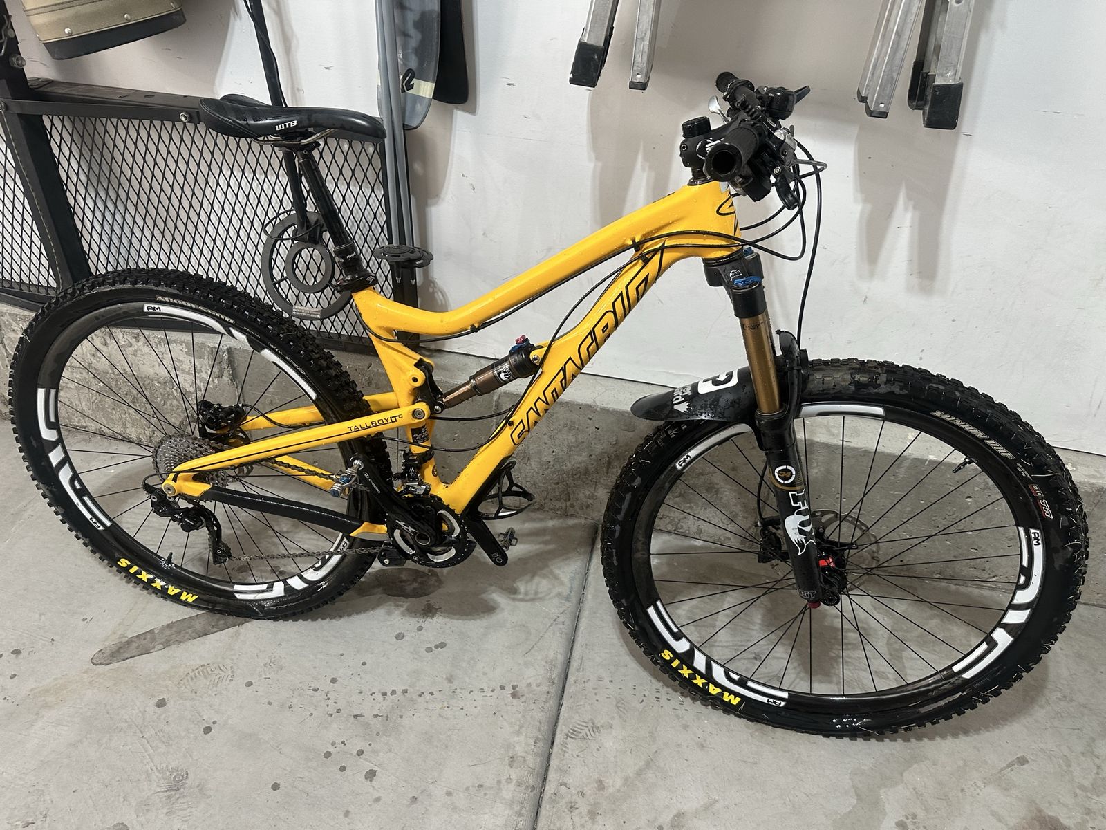 Santa Cruz Tallboy LT Mountain Bike - Full Suspension $3,000 OBO