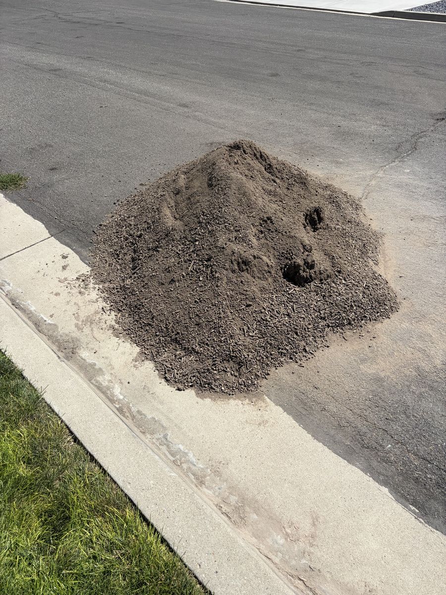 Pile of Soil / Dirt Mix