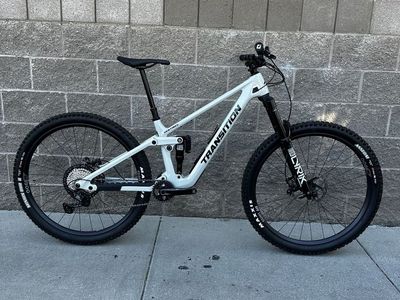 Transition Sentinel Carbon XT Medium