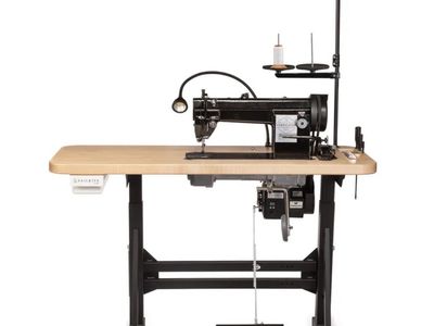 Sailrite Fabricator Sewing Machine - Deluxe