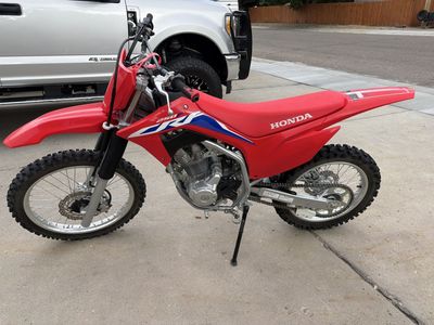 Honda CRF250F Dirt Bike - Red 250cc Off-Road Motorcycle