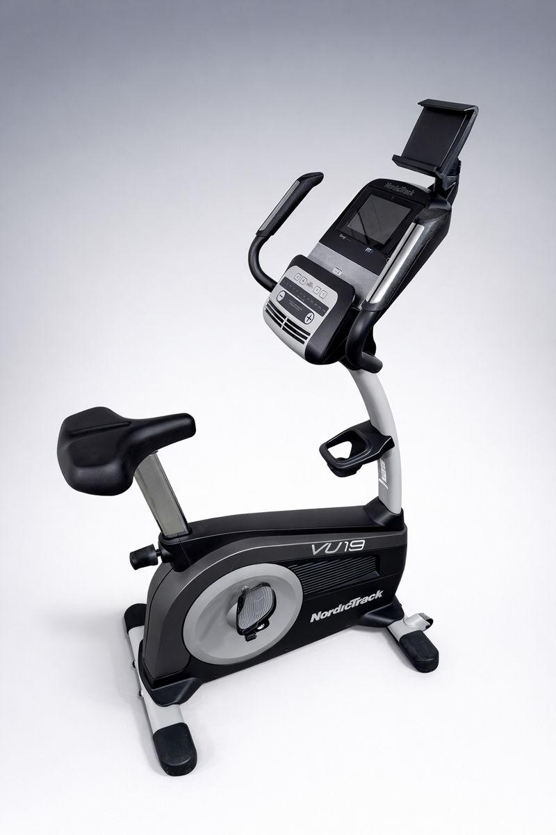 Nordictrack VU19 Upright Bike