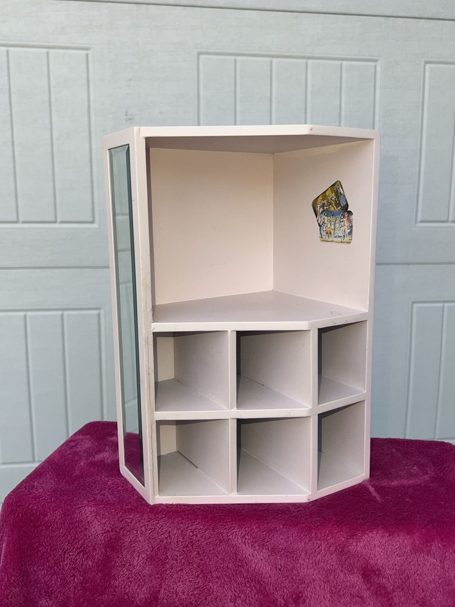 Doll Shelf/Jewelry Storage