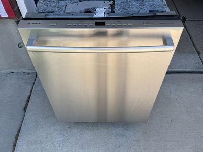 Bosch SilencePlus 44 dBA Dishwasher - Stainless Steel, Built-in, Excellent Condition