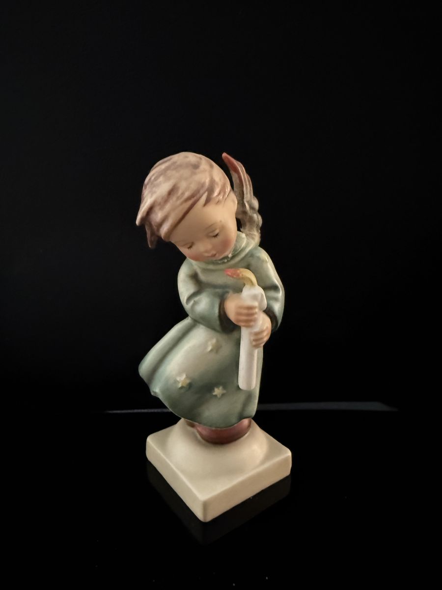 Main image 8