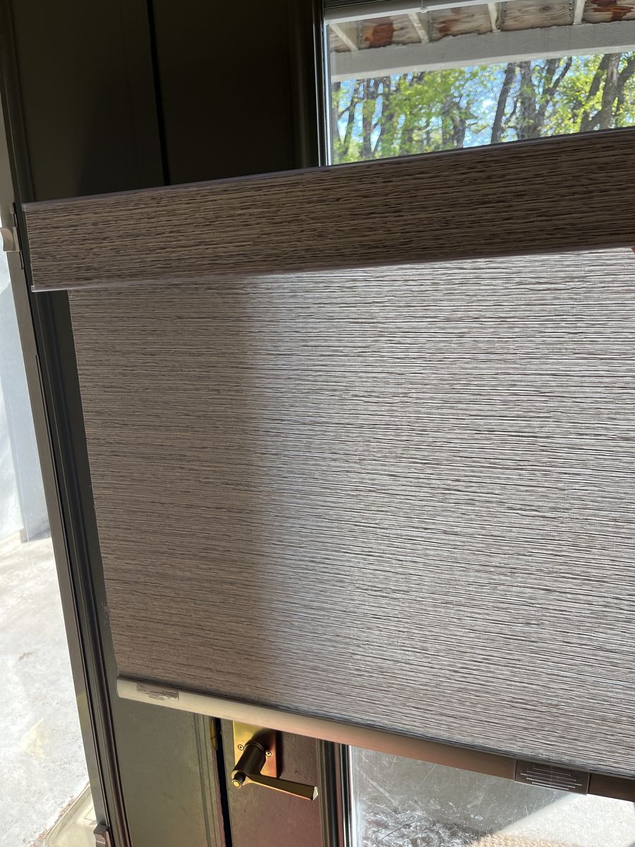 2 Roller Shades 47 inch W
