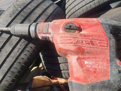 hilti TE70 at hammer drill, jackhammer
