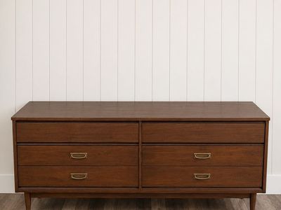 Stunning Bassett Mid Century Modern Dresser