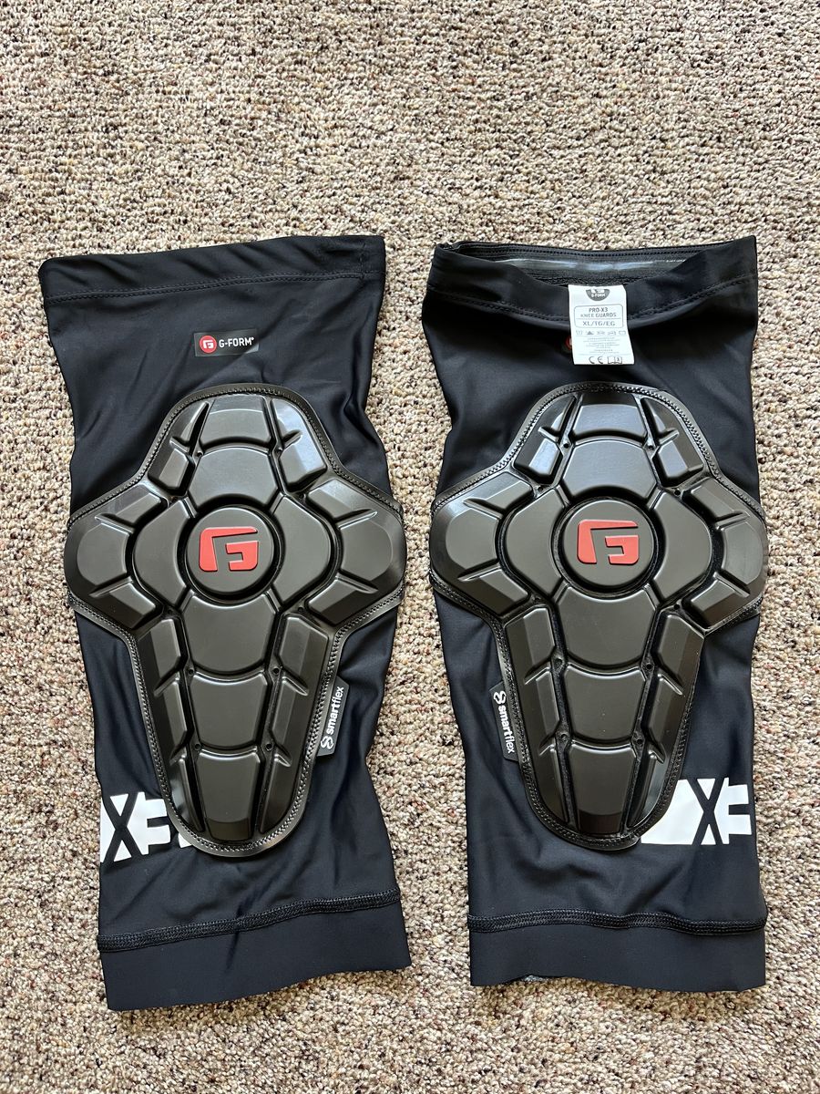 G Form Pro X3 Knee Guard Pad Adult XL