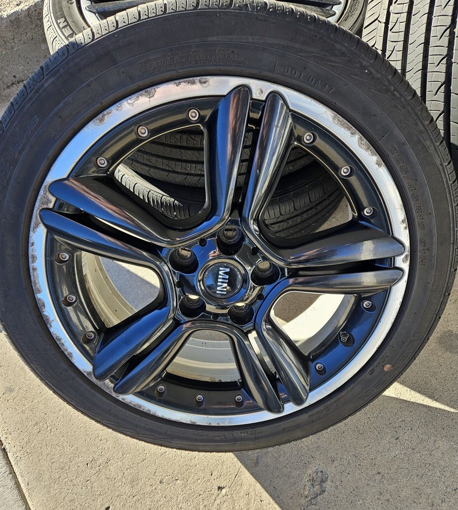 4x Nexen N-Priz AH8 225/45R18 - Mini Cooper Countryman 18 inch Wheels 5x120