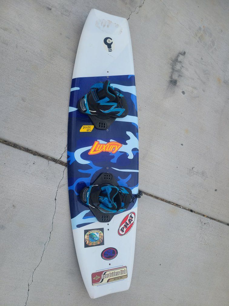 wakeboard with boots you can rotate angles