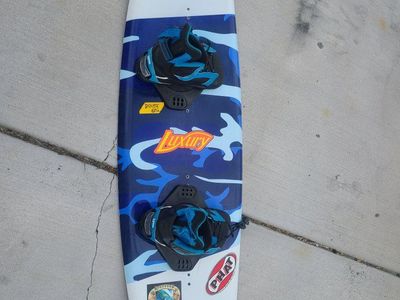 wakeboard with boots you can rotate angles