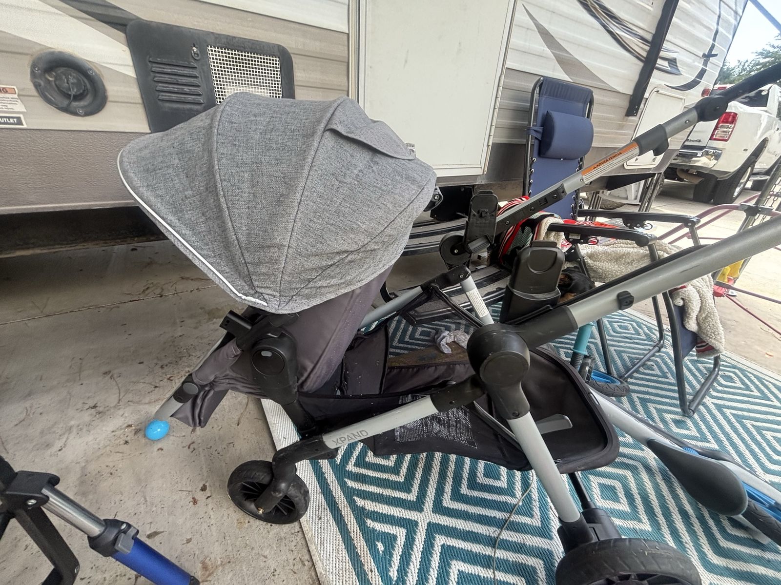 Main image 6