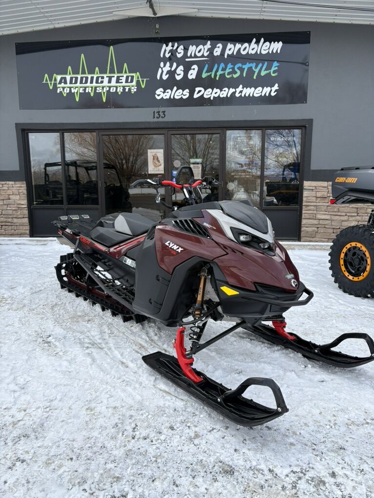 2025 Lynx Shredder DS 3900