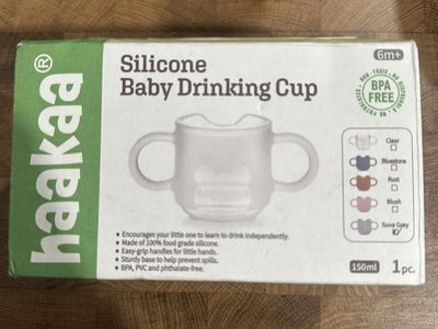 Silicone baby cup (per cup)