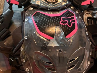 Fox Racing & O'Neal Motocross/Dirt Bike Gear Set - Chest Protector & Pants (Youth/Women's)