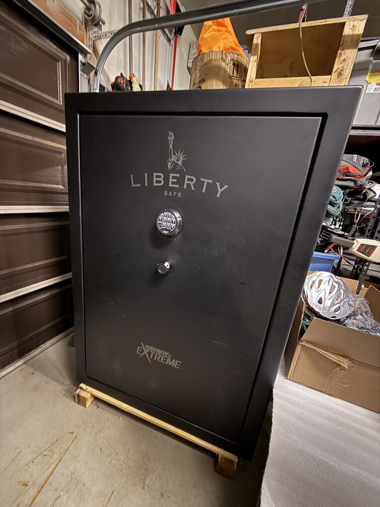 NEWLiberty Safe 48 Extreme Fatboy