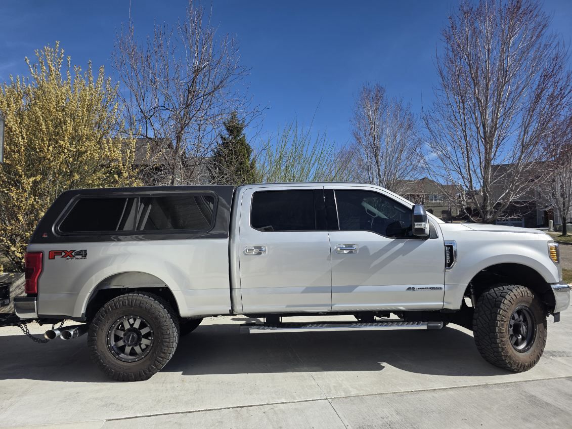 Leer XR 100 Topper / Shell - Ford F250 / F350