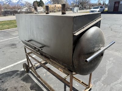 Heavy-Duty BBQ Smoker – $250 ((OBO))