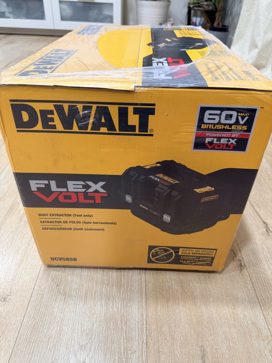 Dewault dust extractor