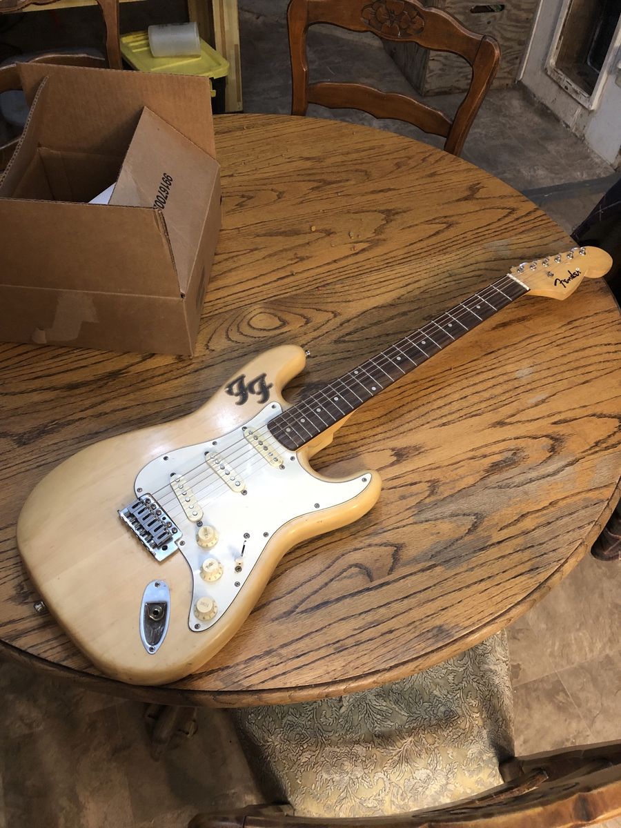 1977 vintage Stratocaster  fender blonde