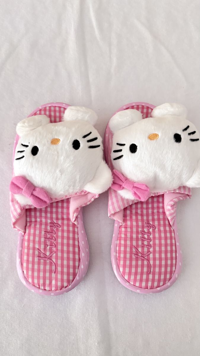 Hello kitty Plush Slippers