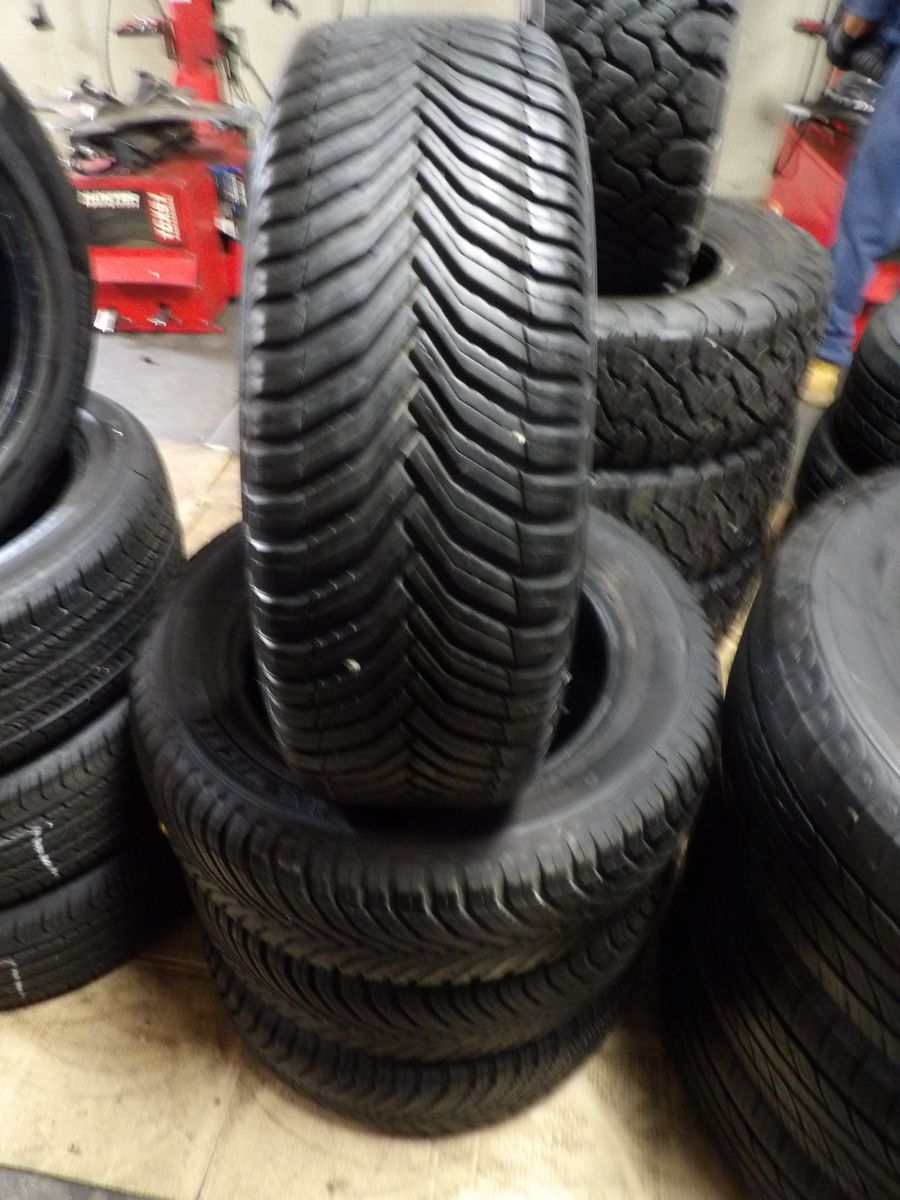 205/60R16 MICHELIN CROSSLIMATE 2 SET OF UED TIRES