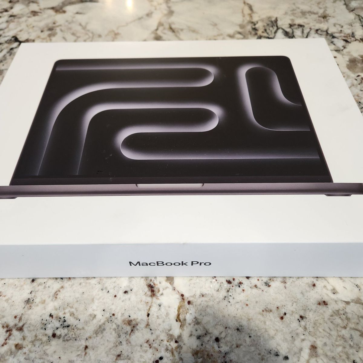 mac book pro 14. NIB