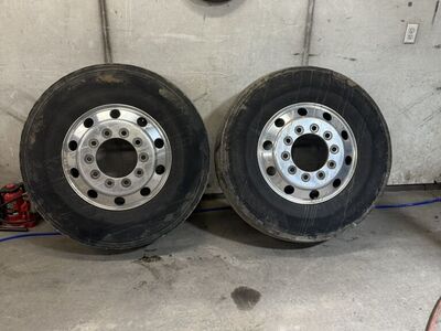 Hankook Amo9+ 315/80r22.5 on Aluminum 22.5x9