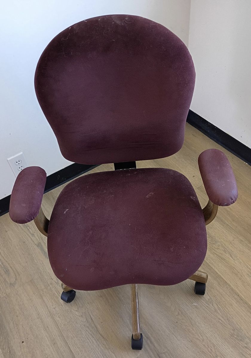 Computer chair