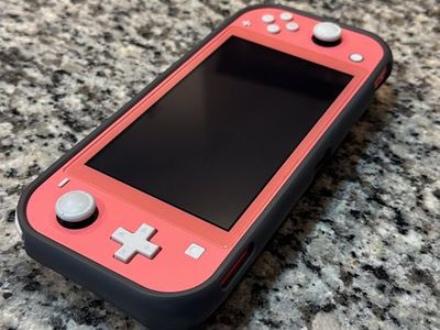 Coral nintendo switch lite