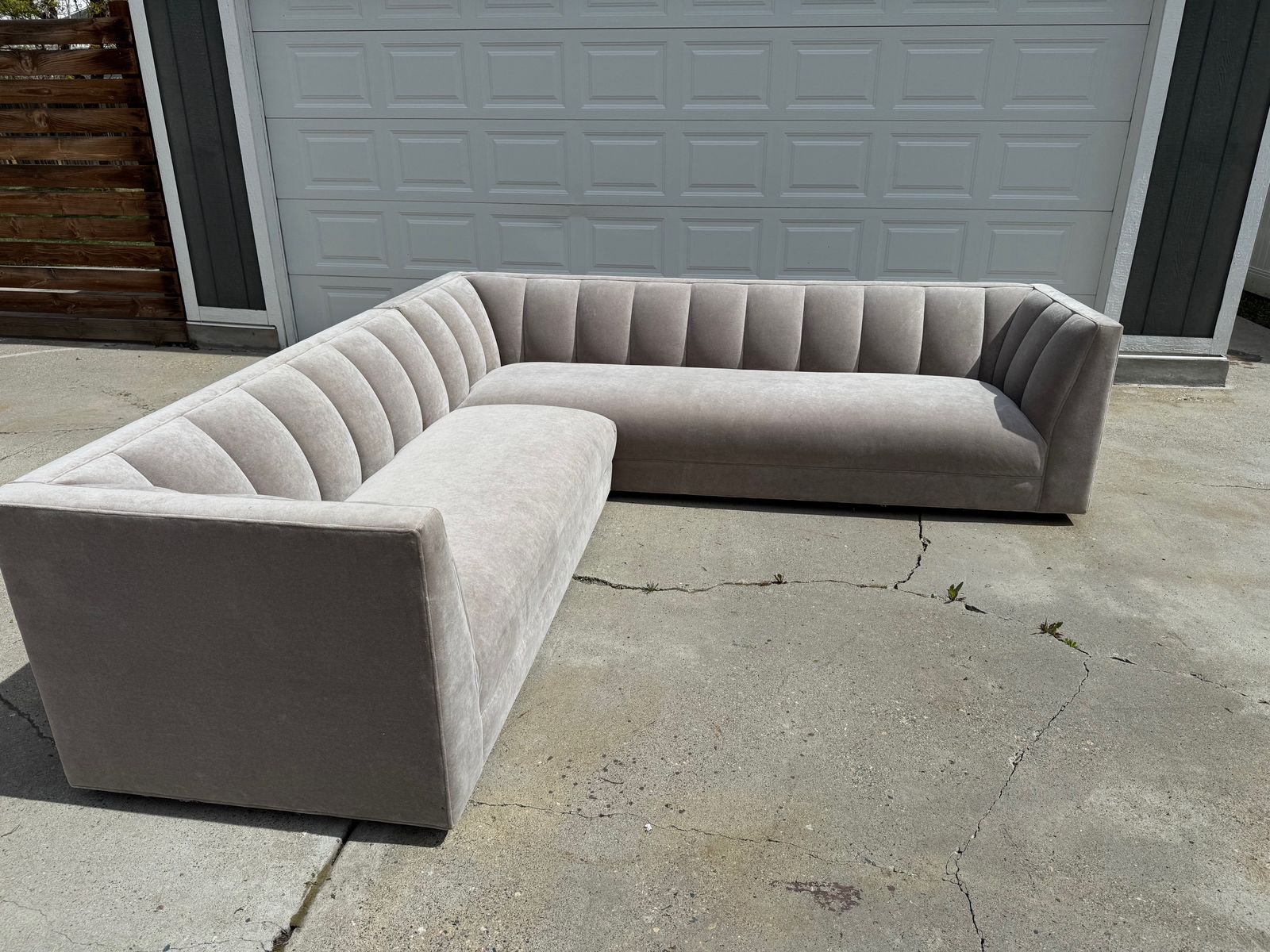 McCreary Modern Sectional Sofa