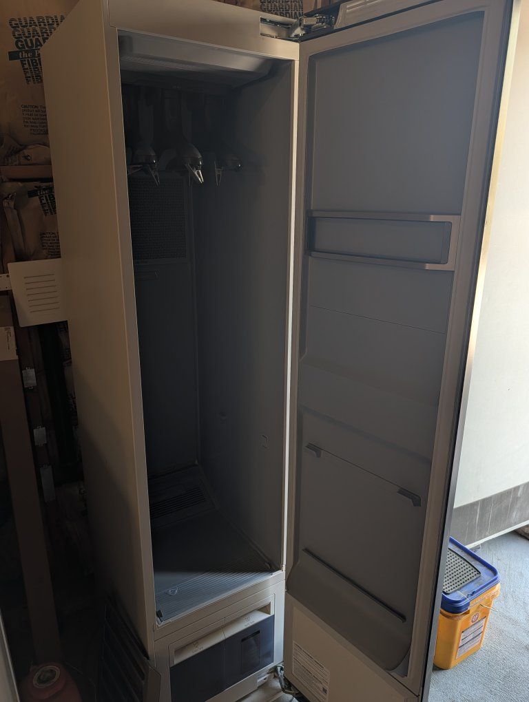 Samsung AirDresser Garment Care System - Used