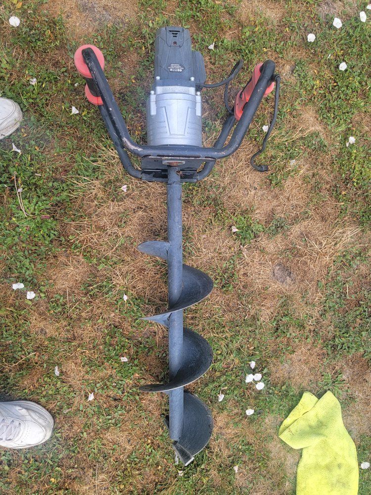 110 volt elecric post hole digger