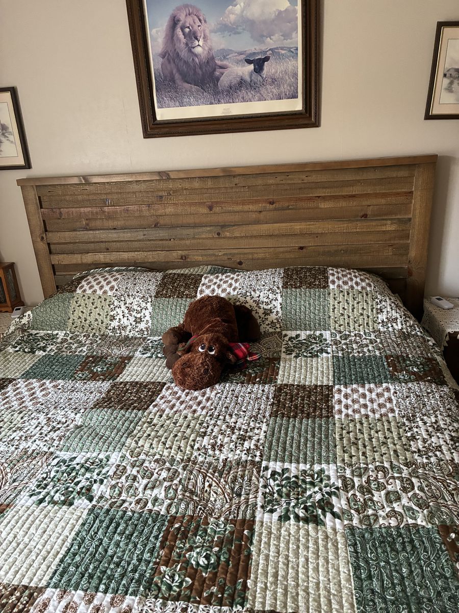 King bed headboard, footboard and side rails