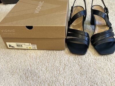 Women's Size 10 Vionic Nora Heels