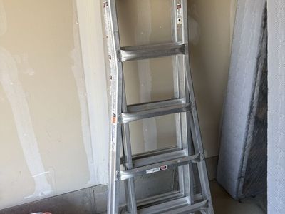 Werner MT-22 22ft Max Reach Telescoping Multi-Position Aluminum Ladder (300 lb Capacity)