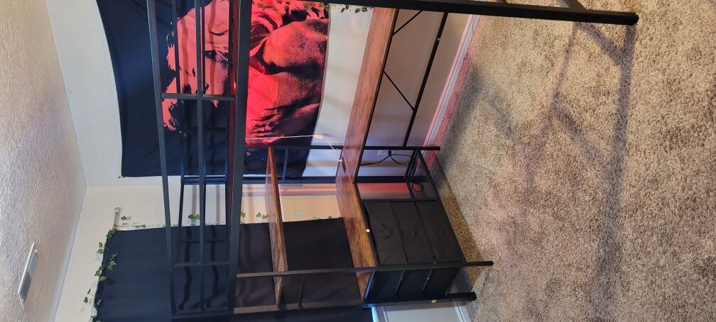 Loft bed twin size