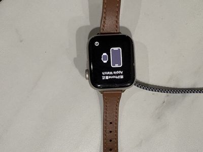 Apple Watch SE 1st Gen 40mm GPS + LTE Gold Aluminum Case Brown Leather Band