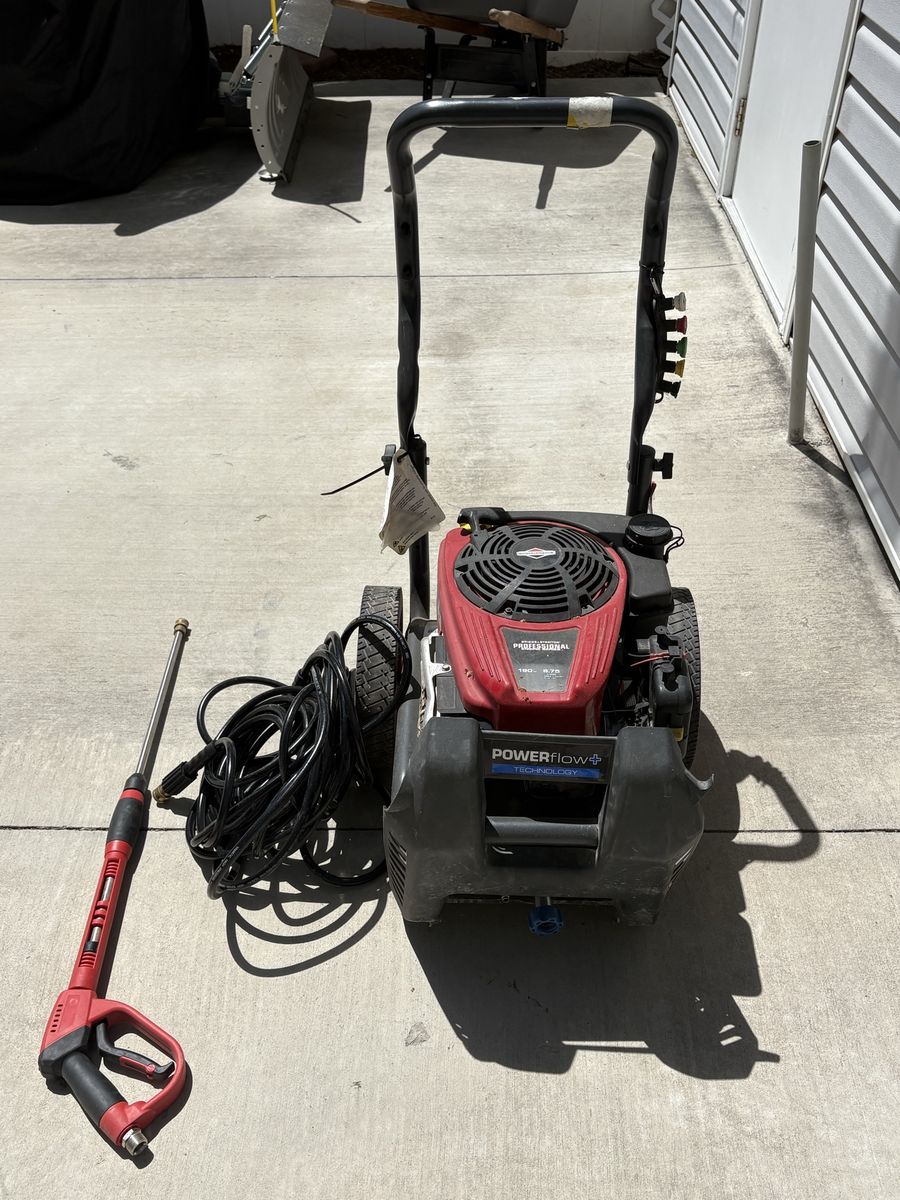 Briggs & Stratton Power Washer