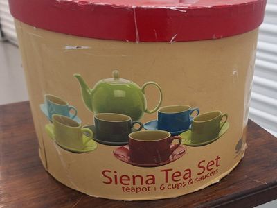 vintage Classic coffee and tea set