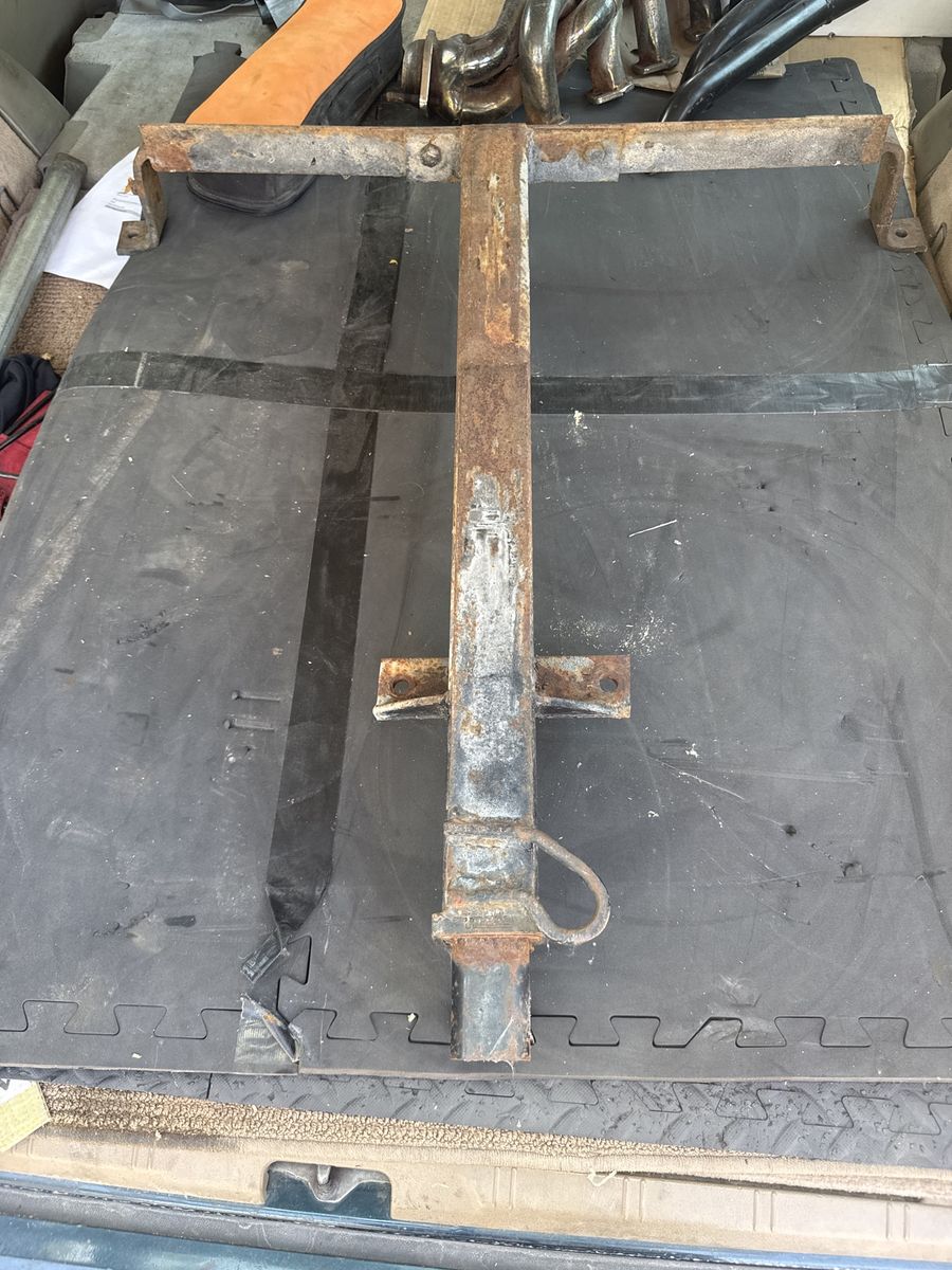 Ford F 150 hitch, old 74 dentside