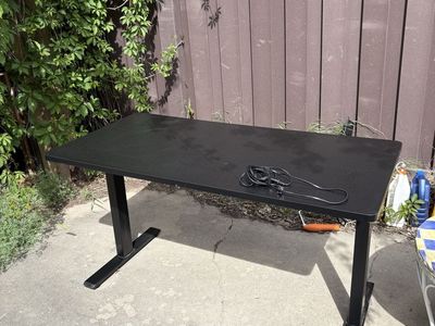 Variable Height Standing Desk