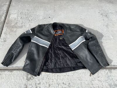Bilt Leather Motorcycle Jacket size Large