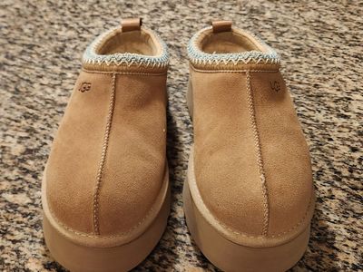 Womens Uggs Tasman
