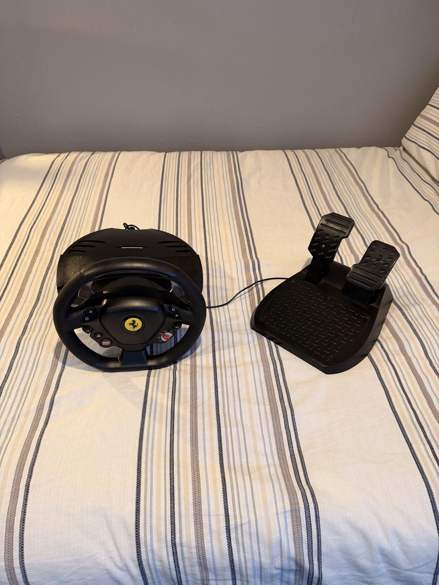 Play station car driving sim