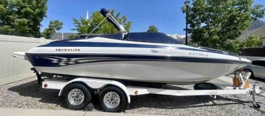 2003 Crownline Boat 225 BR