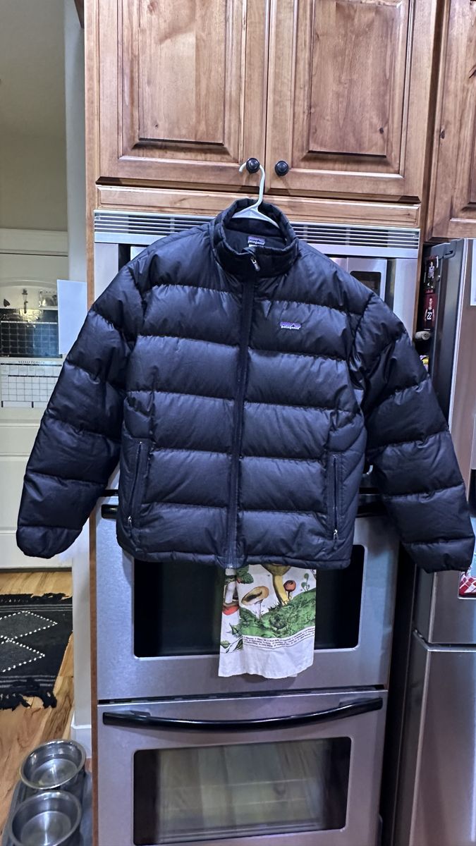 Mens Patagonia heavy down coat puffer XL